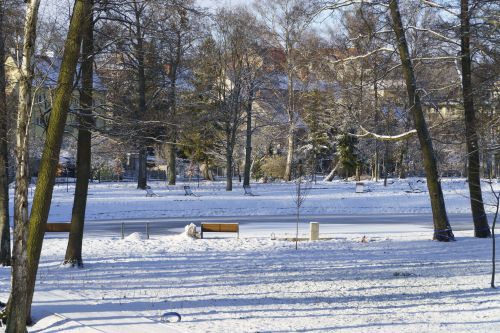 Park przy Gdańskiej - staw i wodny plac zabaw